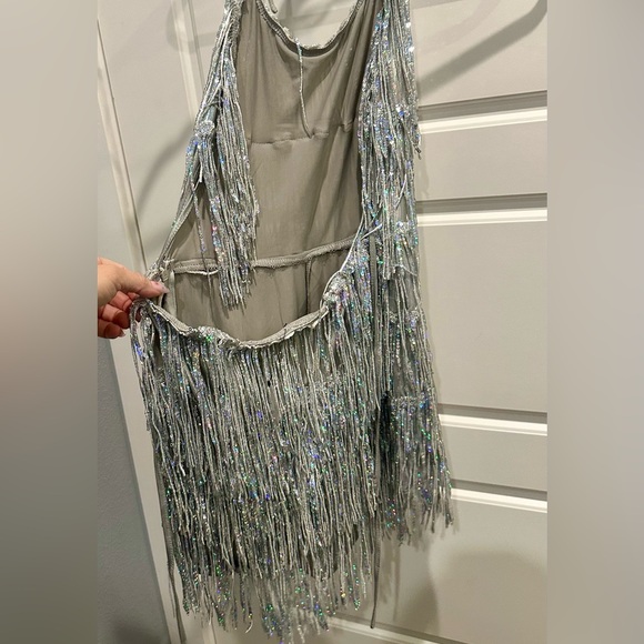 NWT Akira Flapper Fringe Iridescent Metallic Sparkle Open Back Romper - Picture 10 of 11